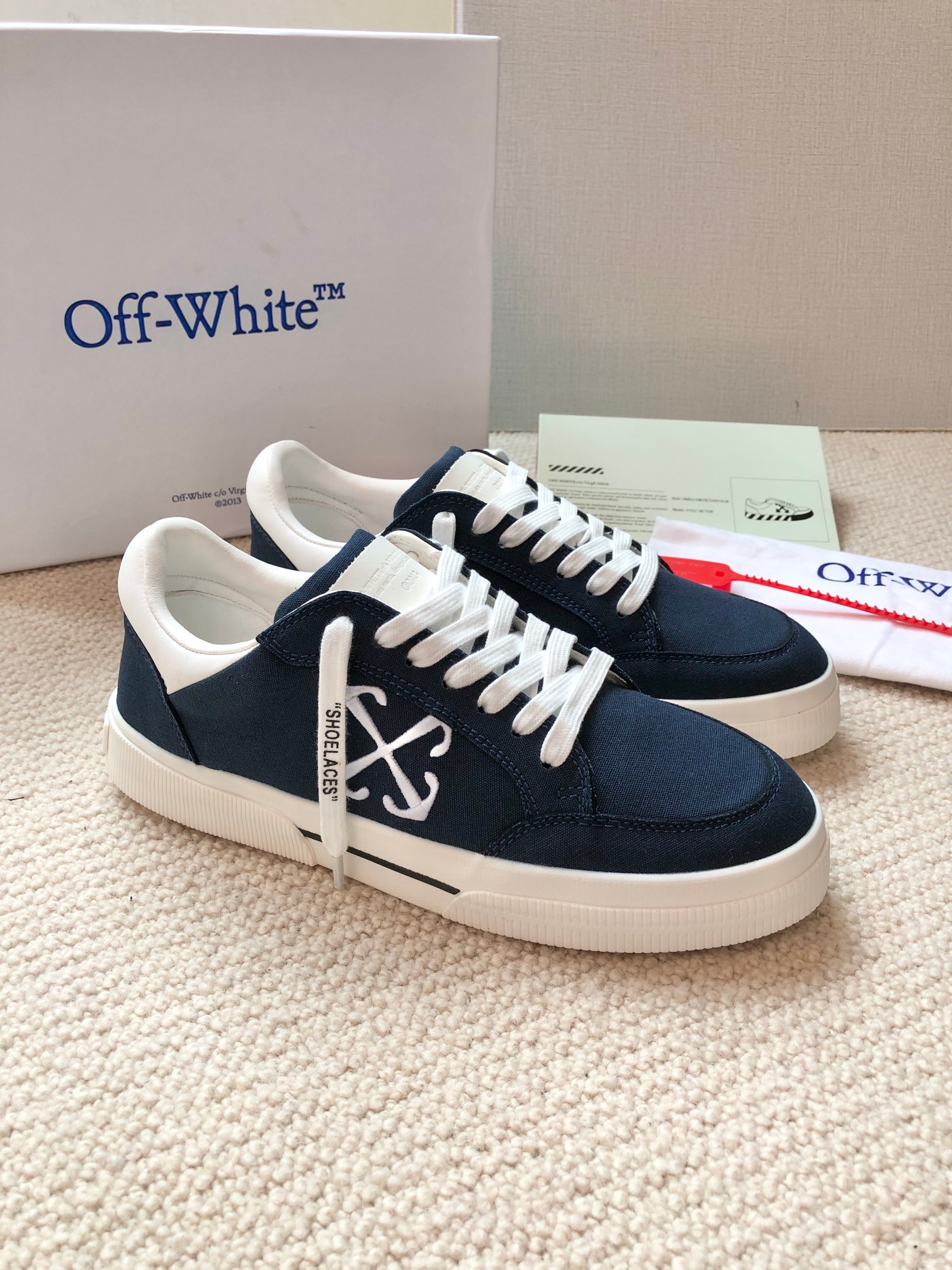 Off White sz35-44 34